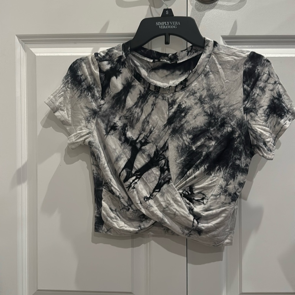 SHEIN crop top